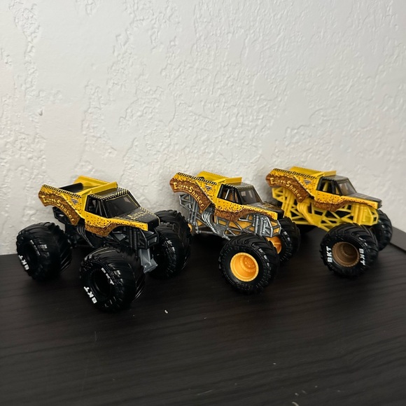 Earth Shaker 2024 Truck Trio - Picture 1 of 3